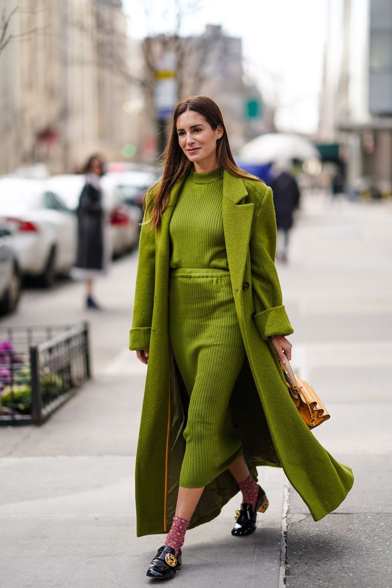 Όλες οι street stylers φορούν φούστες στην Νέα Υόρκη (16 looks-έμπνευση) - εικόνα 11