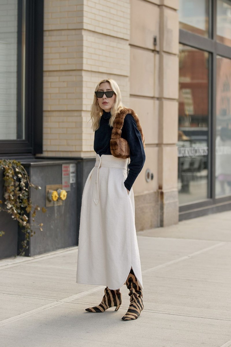 Όλες οι street stylers φορούν φούστες στην Νέα Υόρκη (16 looks-έμπνευση) - εικόνα 8