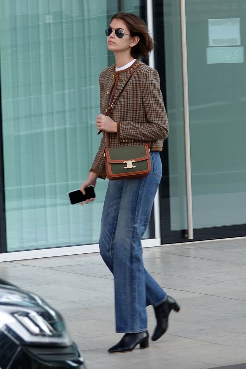 Kaia Gerber: To look που συνδυάζει 3 big trends και μπορείς να αντιγράψεις αύριο κιόλας - εικόνα 3