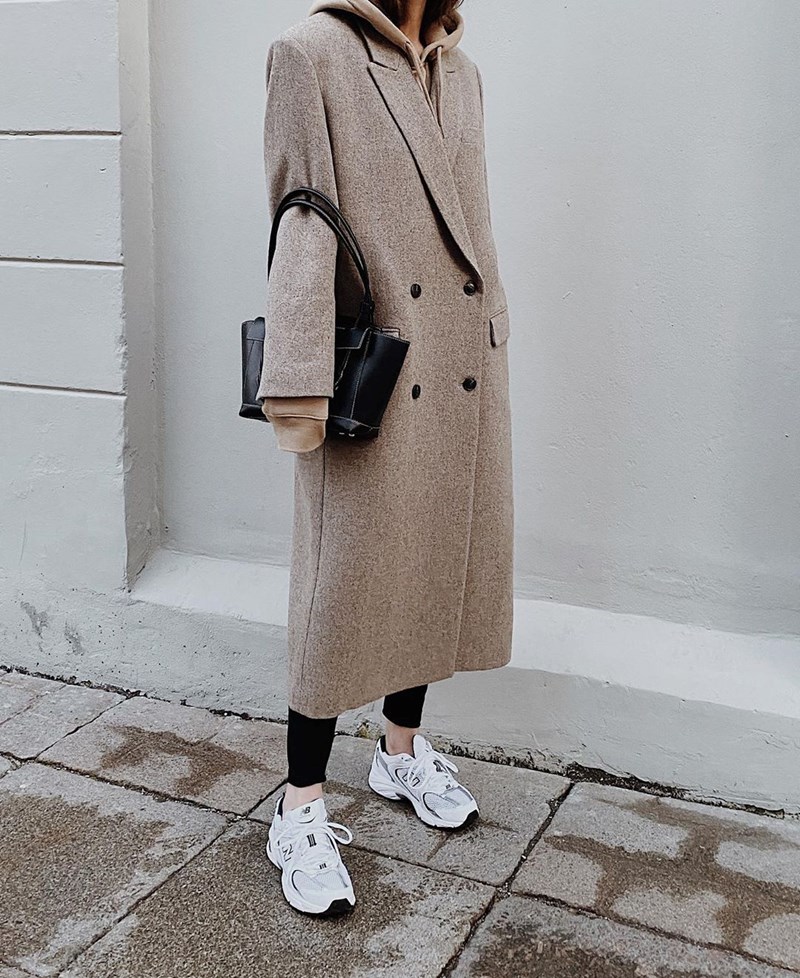 Βρήκαμε τα retro sneakers που φορούν όλες οι Instagrammers - εικόνα 1