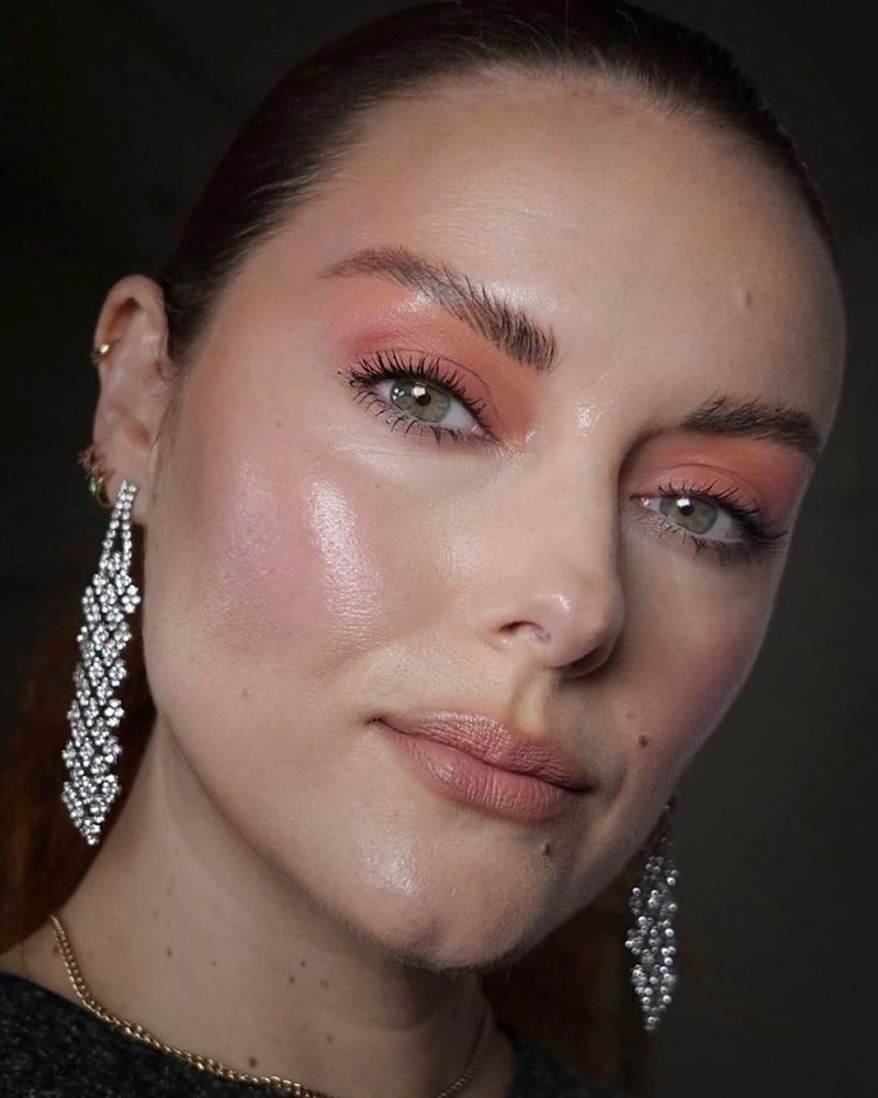 Peachy Tones: 12+1 τρόποι να προσθέσεις το ροδακινί (το πιο ανοιξιάτικο χρώμα) στο μακιγιάζ σου - εικόνα 10