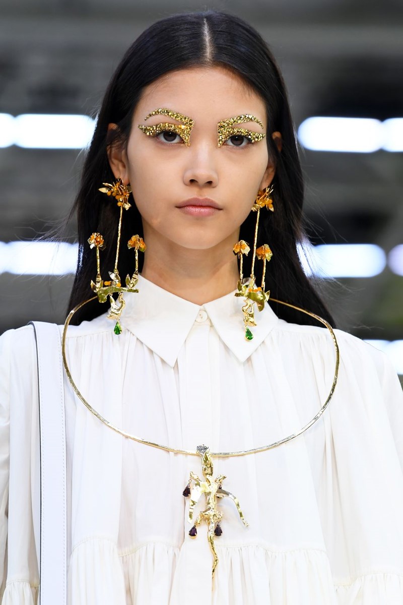 Tα 7 beauty trends που θα ορίσουν το 2020 - εικόνα 7