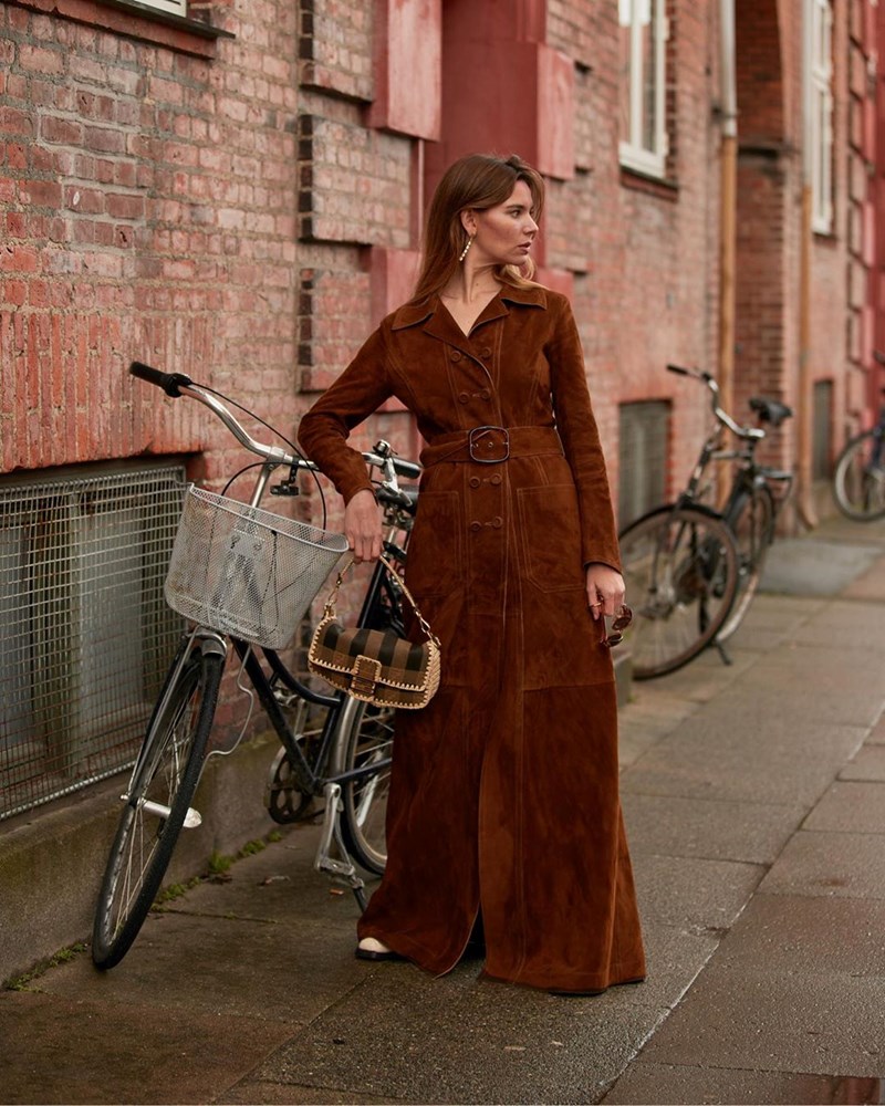 Τελικά είναι το καφέ το νέο μαύρο; 15 look για να βγάλεις τα συμπεράσματά σου - εικόνα 7