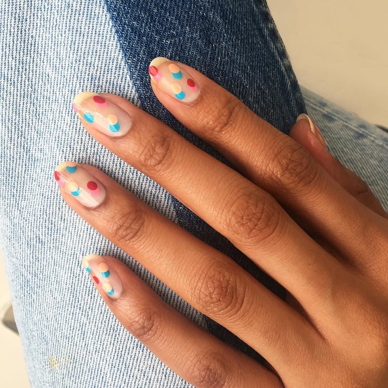 Nailspiration: 12+1  design που θα δοκιμάσουμε τώρα που έχουμε χρόνο - εικόνα 12