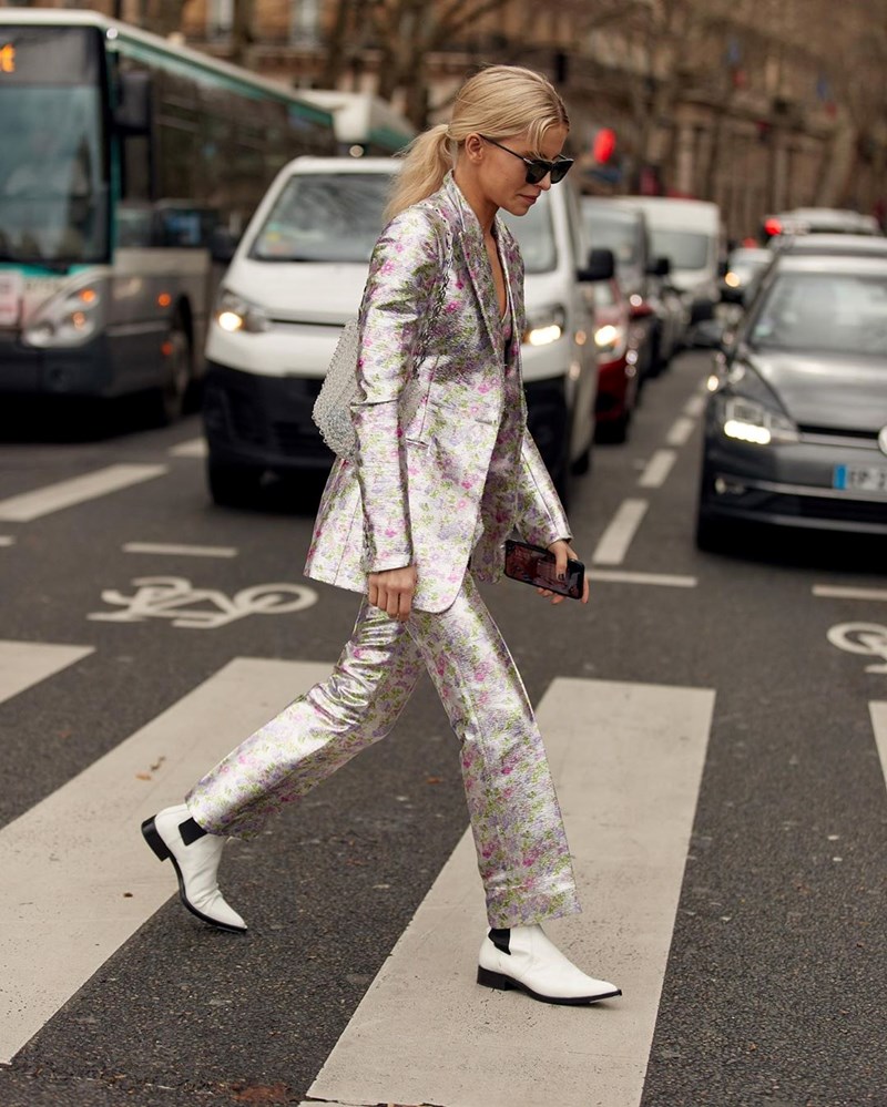 10 ολόφρεσκοι και απόλυτα on trend τρόποι να φορέσεις το κοστούμι αύριο (και όλο το μήνα) στο γραφείο - εικόνα 5