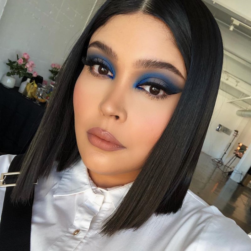 Πίστεψέ μας! Η μπλε σκιά είναι για όλες και αυτές οι 14 προτάσεις θα σε πείσουν - εικόνα 1