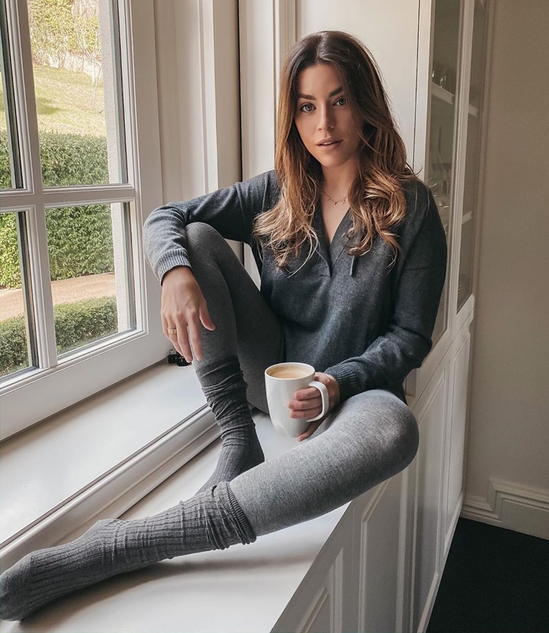 Comfort First: Τι φορούν στο σπίτι οι αγαπημένες σου influencer; - εικόνα 6