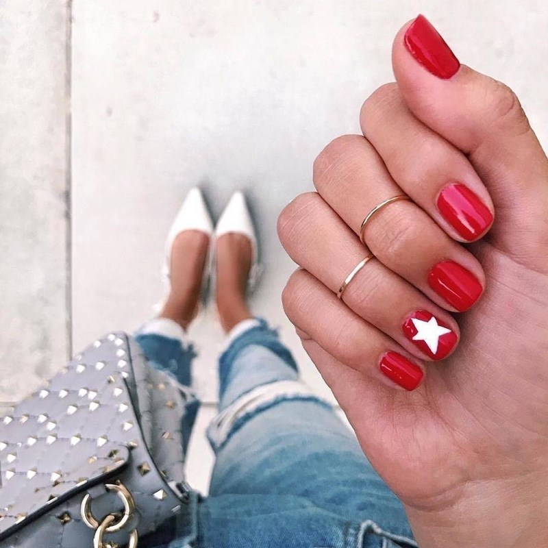 Nailspiration: 12+1  design που θα δοκιμάσουμε τώρα που έχουμε χρόνο - εικόνα 3