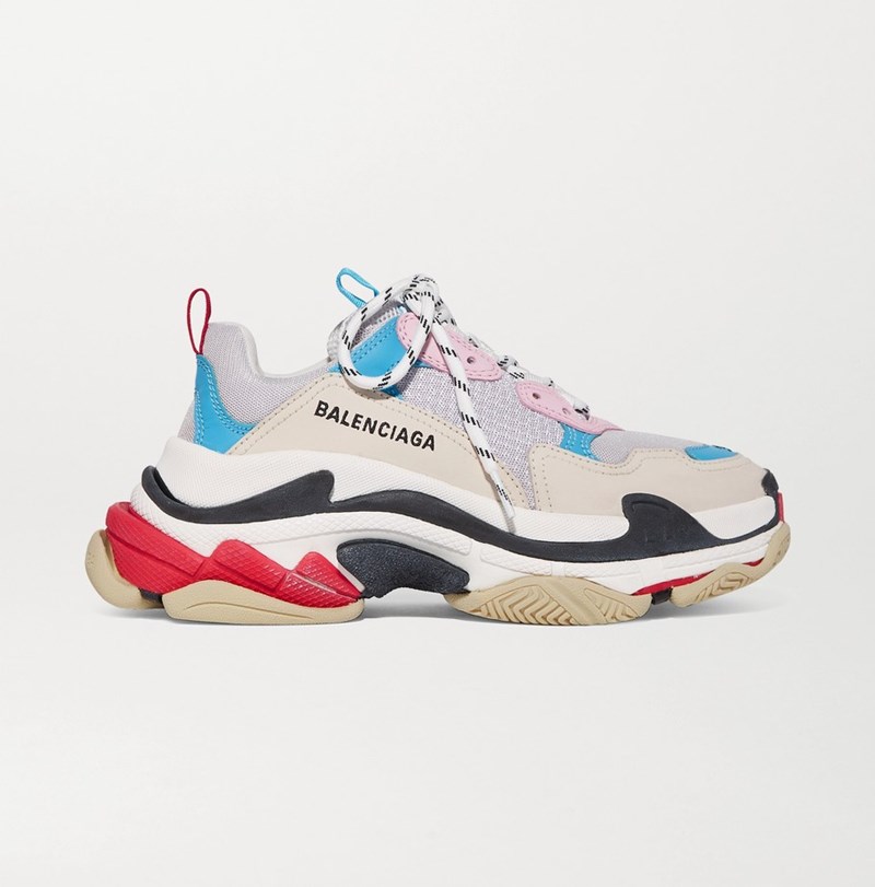 Όταν όλες θα φοράνε λευκά sneakers, εσύ θα φοράς αυτά και θα «παίζεις» πια σε άλλο επίπεδο - εικόνα 11