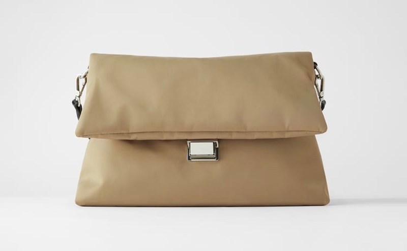 10+1 street style look και πώς θα τα αντιγράψεις με κομμάτια Zara από €19,99 - εικόνα 6