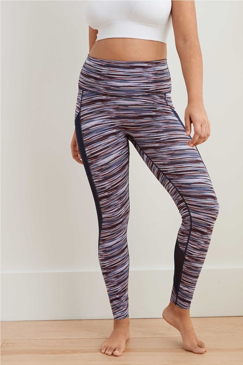 Αφού θα αργήσουμε να ξαναφορέσουμε παντελόνι βρήκαμε τα πιο stylish κολάν! - εικόνα 7