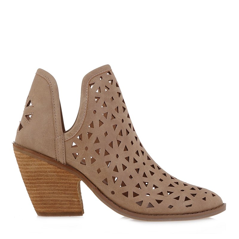 Coachella Vibes: Τα απαραίτητα για τα bohemian looks του καλοκαιριού - εικόνα 5