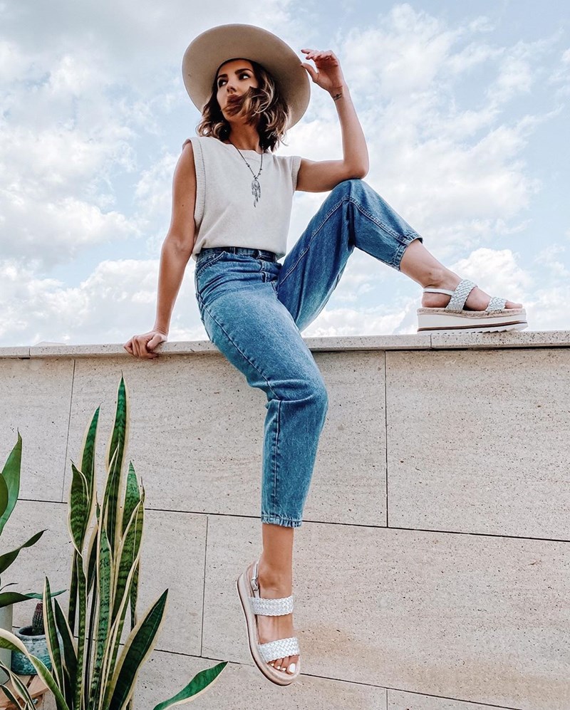 Τι φορούν τώρα τα  fashion girls που βαρέθηκαν τις φόρμες; (σίγουρα το έχεις κι εσύ!) - εικόνα 4