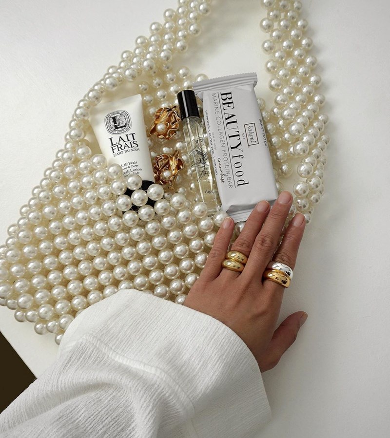 Έχεις ανάγκη να ανανεωθείς; Αυτά είναι τα αξεσουάρ που πρέπει να αναζητήσεις τώρα - εικόνα 1