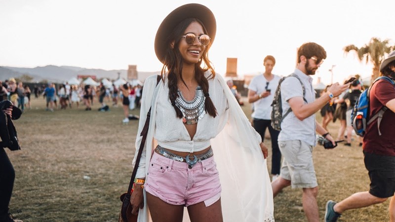 Coachella Vibes: Τα απαραίτητα για τα bohemian looks του καλοκαιριού - εικόνα 1