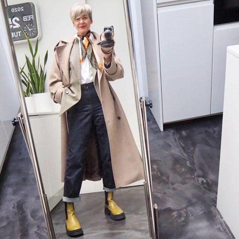 7 hot τρόποι να φορέσεις denim παντελόνι κάθε μέρα της εβδομάδας (όταν τελειώσει το #MένουμεΣπίτι, εννοείται!) - εικόνα 6