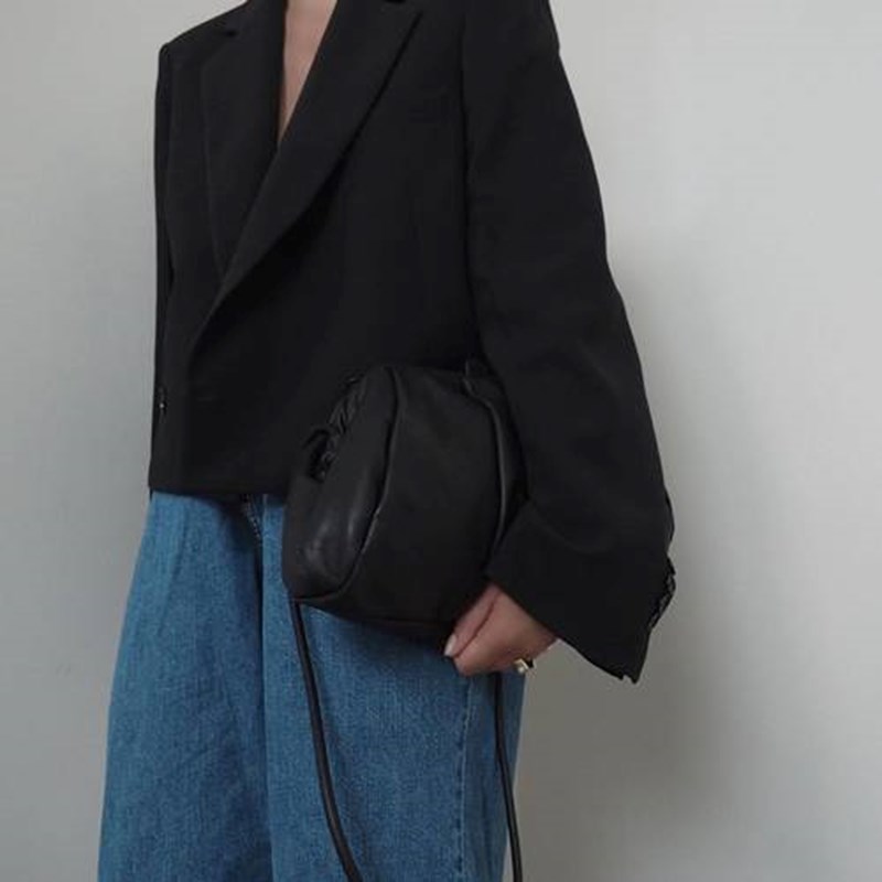 Straight Leg Denim: Πώς το φορούν τώρα τα πιο ενημερωμένα fashion girls; - εικόνα 3