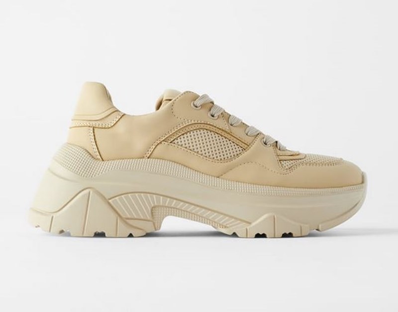 Όταν όλες θα φοράνε λευκά sneakers, εσύ θα φοράς αυτά και θα «παίζεις» πια σε άλλο επίπεδο - εικόνα 4