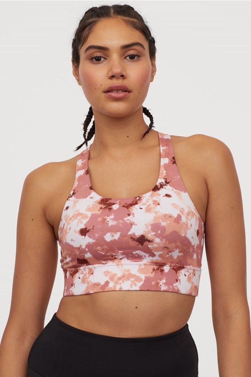 Μήπως η fitness γκαρνταρόμπα σου χρειάζεται ανανέωση; 15 κομμάτια που μόλις παραγγείλαμε - εικόνα 7