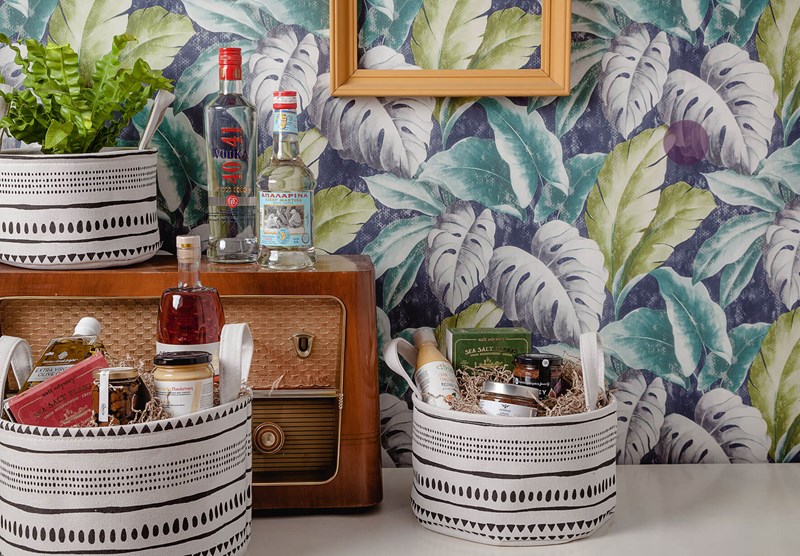 Ένα καλάθι γεμάτο ελληνικά προϊόντα έρχεται στο σπίτι σας - εικόνα 1