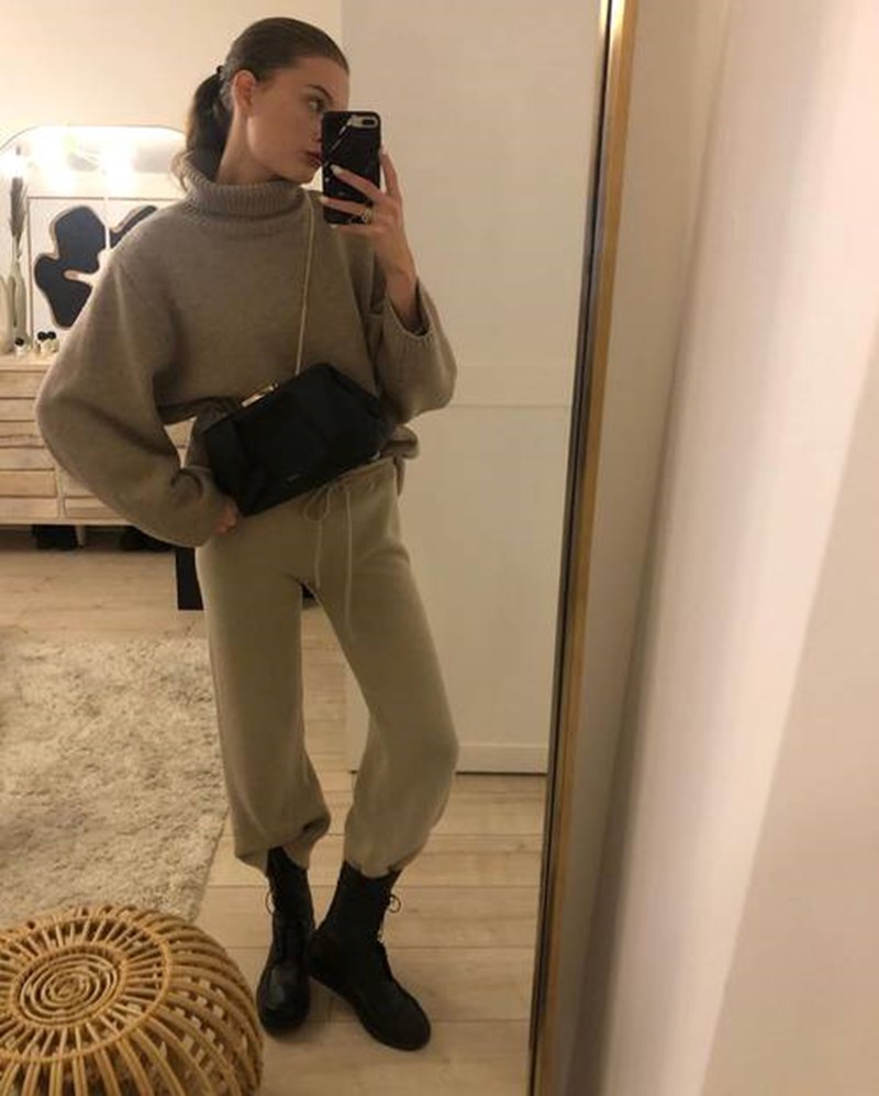 Τελικά με ποια παπούτσια ταιριάζουν οι φόρμες μας; (όχι μόνο με sneakers πάντως!) - εικόνα 4