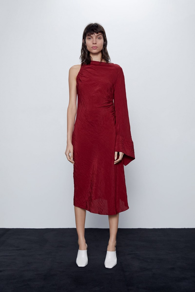 Καλεσμένη σε γάμο το καλοκαίρι; Τα οικονομικά φορέματα που πρέπει να δεις - εικόνα 10