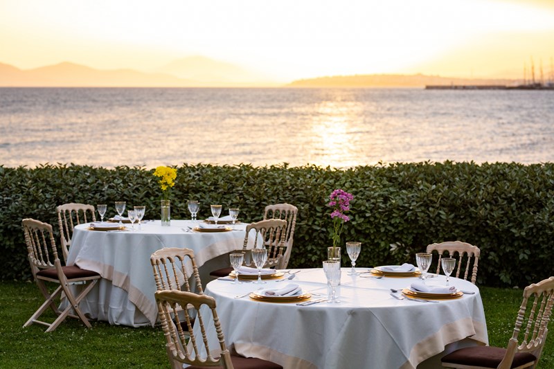 Κορυφαία εστιατόρια και σεφ συναντιούνται σε έναν μαγευτικό παραθαλάσσιο κήπο - εικόνα 3