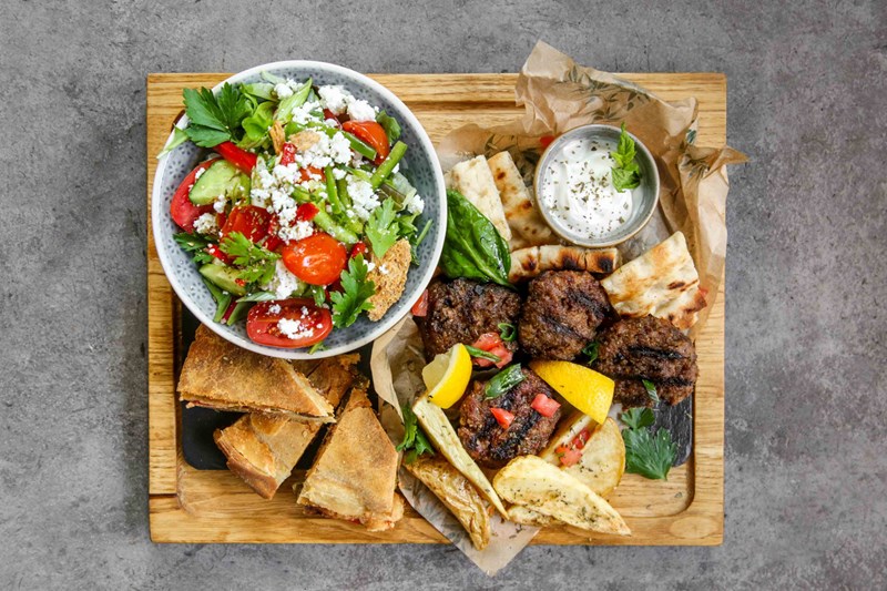 Το wine bar που θα κάνει τις καλοκαιρινές βραδιές μας πιο απολαυστικές - εικόνα 4