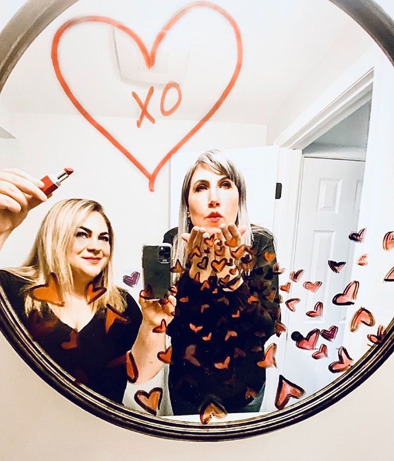 Μια μεγάλη καρδιά από την Clinique και όλους εμάς στους εργαζόμενους της περίθαλψης - εικόνα 3