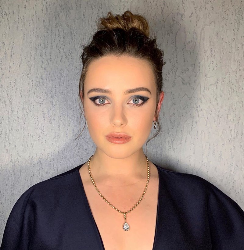 Ballerina Bun: Το κλασικό hair look που θα σώσει τις εμφανίσεις σου μετά την καραντίνα - εικόνα 3