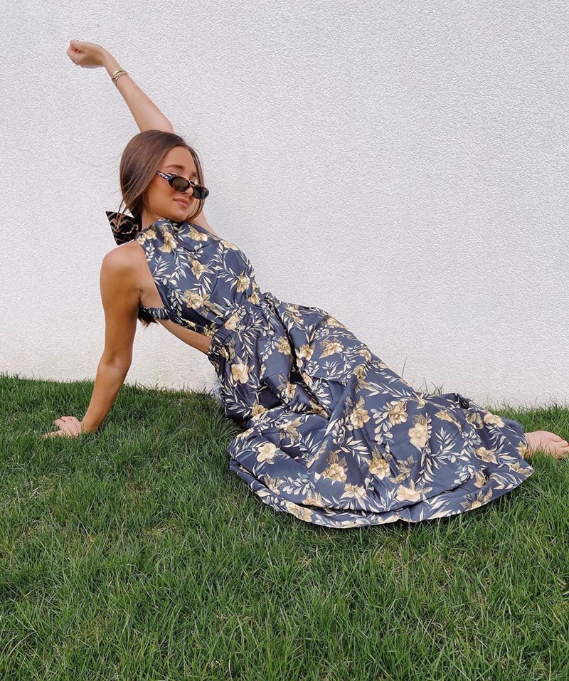 Καλοκαίρι χωρίς floral γίνεται; Σίγουρα όχι και αυτα τα 14 outfits θα σε πείσουν - εικόνα 3