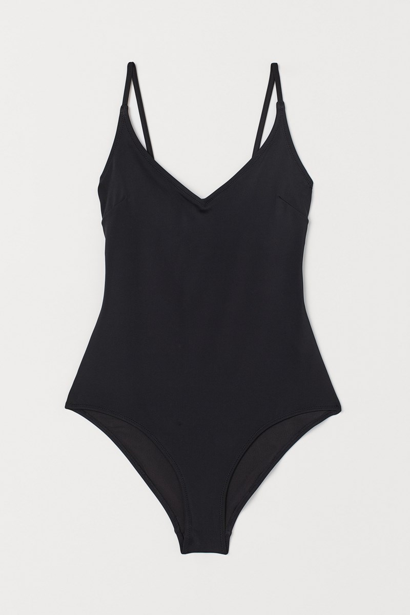 Normal People: Τι φορά η ηρωίδα της πιο σέξι σειράς των ημερών; - εικόνα 18