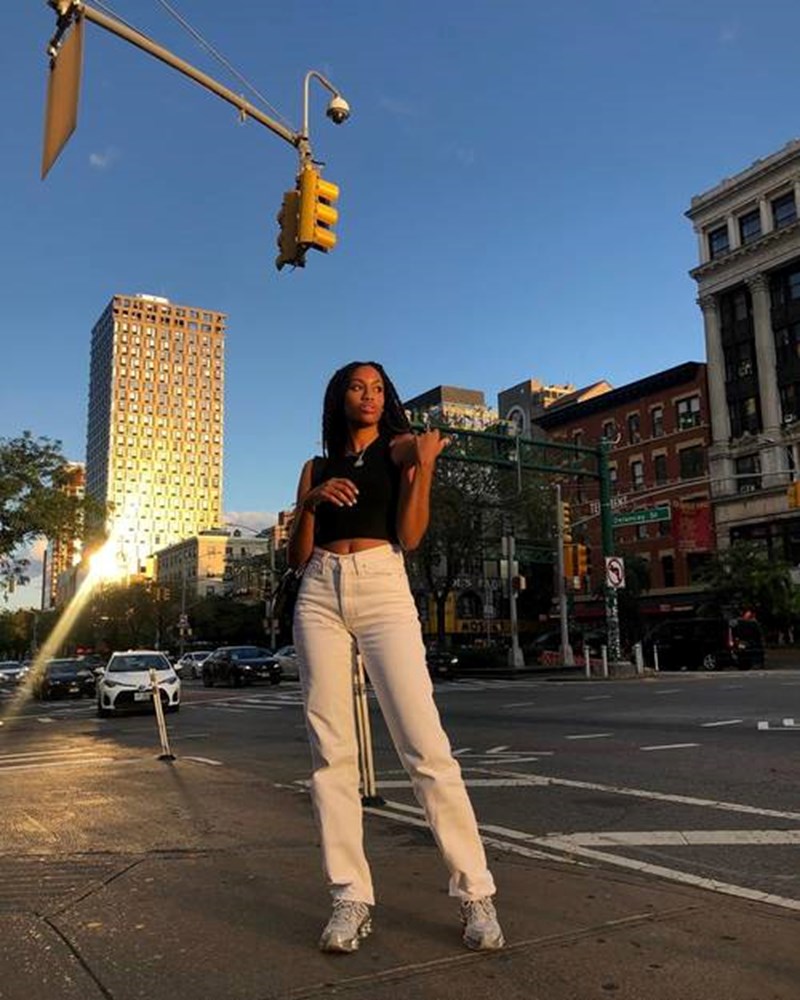 Summer Denim: 6 τζην τάσεις που θα φοράμε ξανά και ξανά τους επόμενους 3 μήνες #streetstyle - εικόνα 3