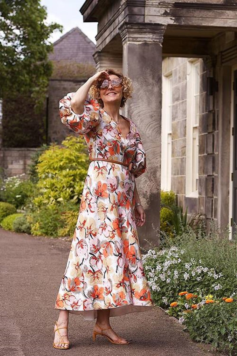 5 καλοκαιρινά κομμάτια που χρειάζεσαι τώρα και θα φοράς για χρόνια - εικόνα 5