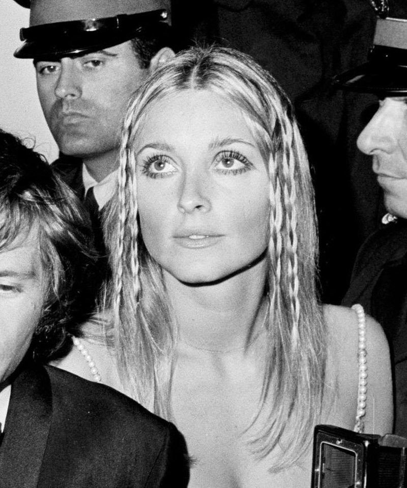 Mini Braids: Η vintage τάση στα μαλλιά που επιστρέφει από τα '60s - εικόνα 1