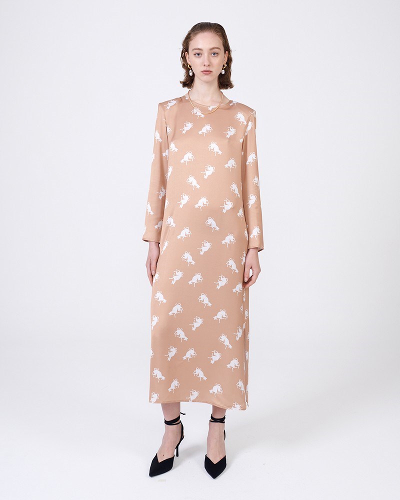 Καλεσμένη σε γάμο το καλοκαίρι; Τα οικονομικά φορέματα που πρέπει να δεις - εικόνα 5