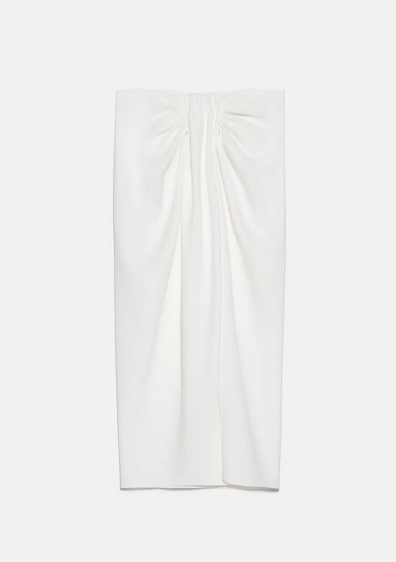 Βρήκαμε την ωραιότερη φούστα-παρεό που φορούν οι influencers (είναι Zara) - εικόνα 2