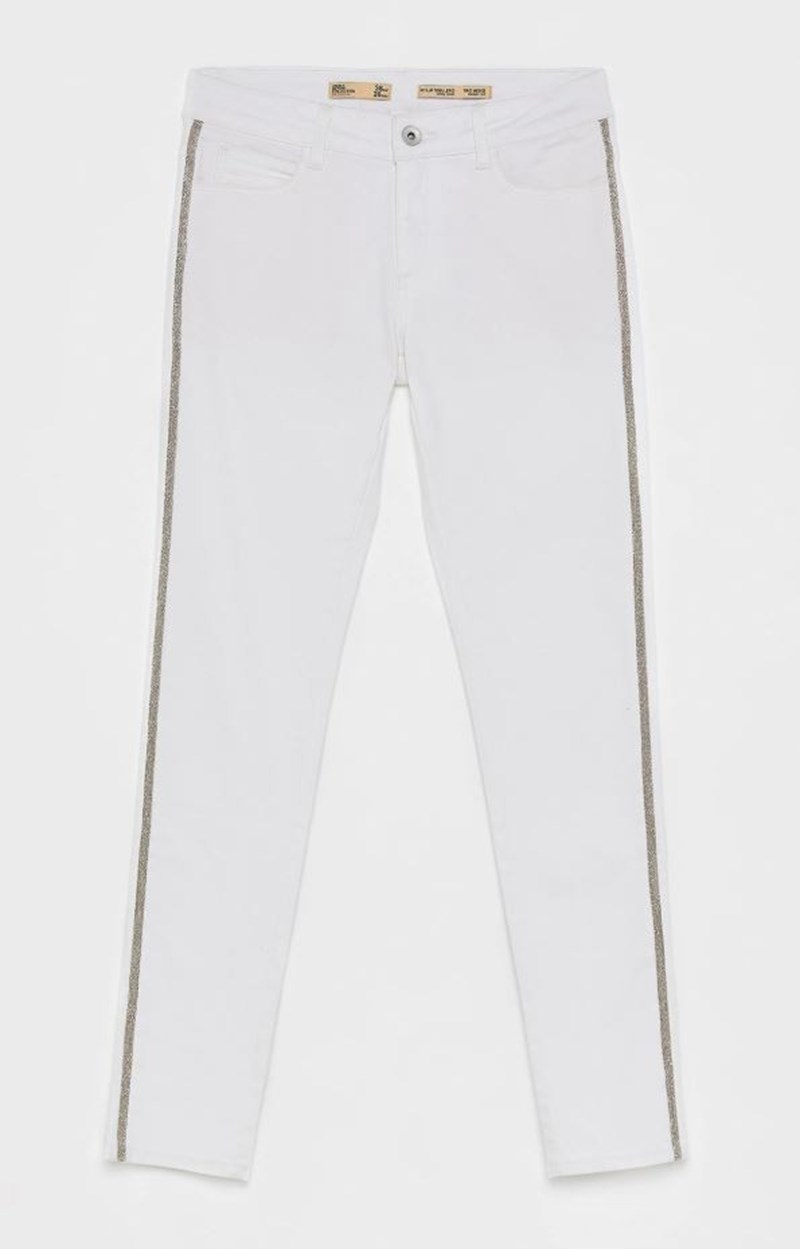 Το λευκό denim παντελόνι είναι με διαφορά η πιο σωστή αγορά τώρα! #ShopNow - εικόνα 11