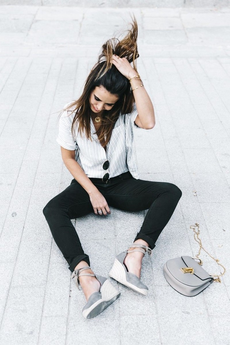 Φόρεσε το τζην σου με εσπαντρίγιες και θα μας θυμηθείς (8 λουκ που πρέπει να δεις) - εικόνα 2