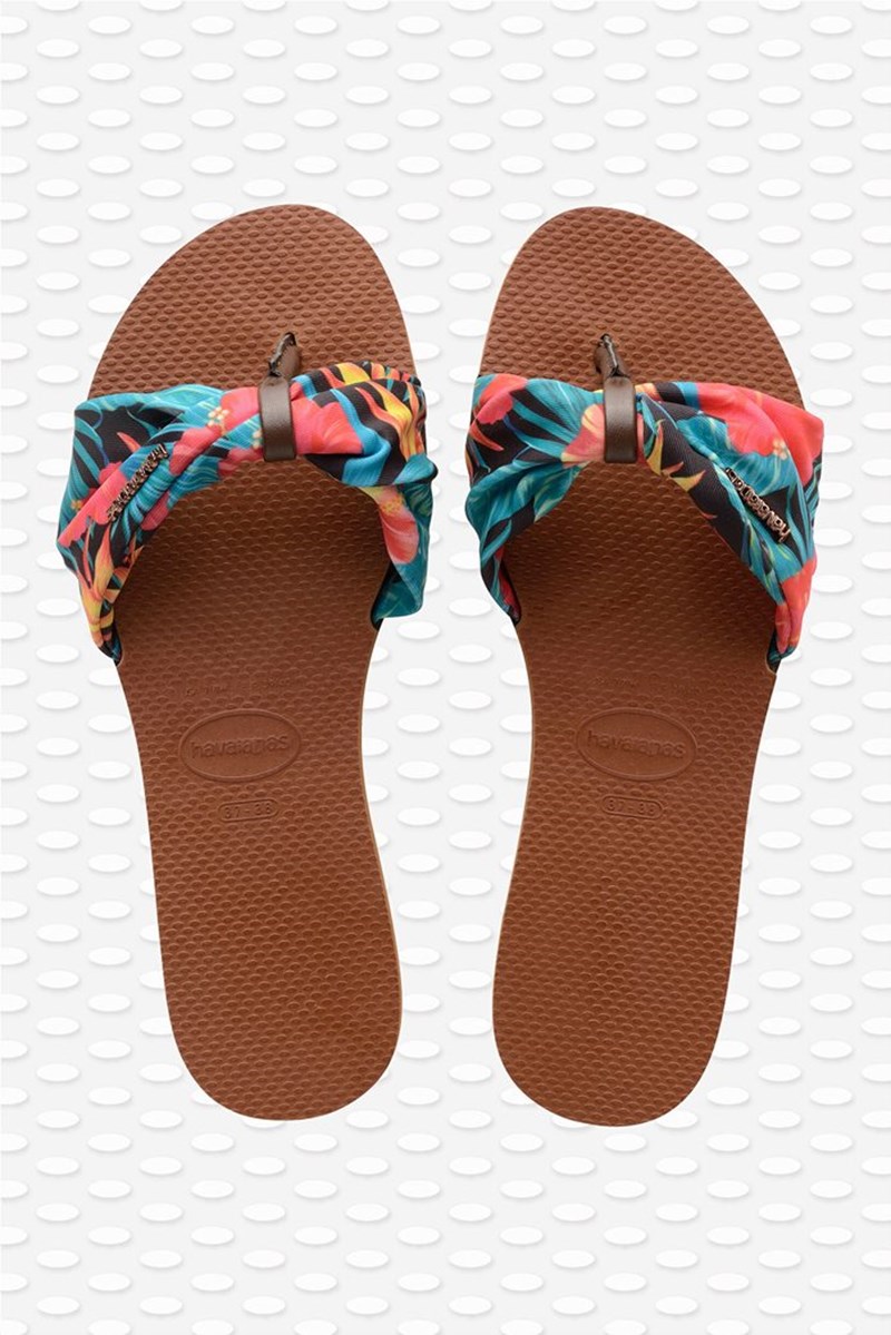 Flip-Flops: Θα τα φορέσεις και στην πόλη; Οι πιο stylish ιδέες και τα σχέδια που κυκλοφορούν τώρα - εικόνα 6
