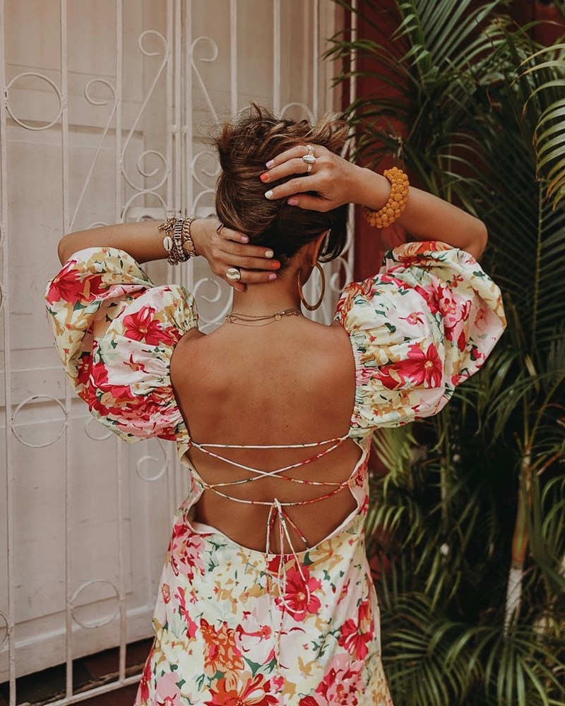 10 street look για να κάνεις την πλάτη σου το πιο θηλυκό σημείο της εμφάνισής σου - εικόνα 2