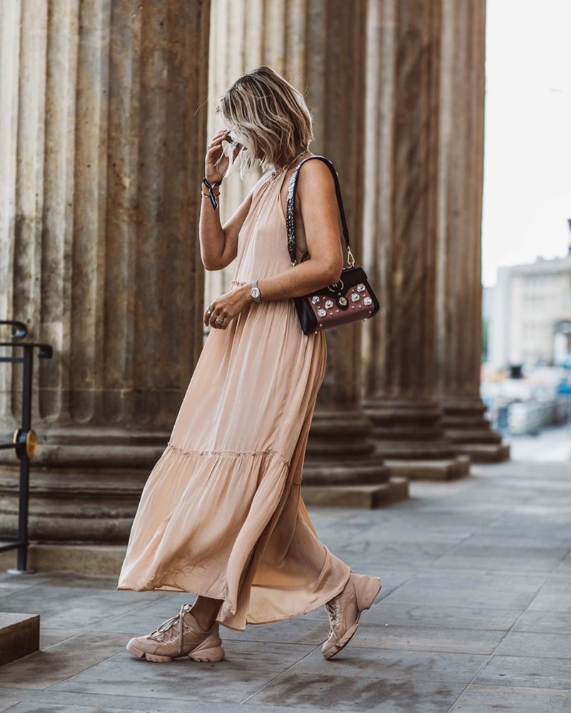 12 συνδυασμοί-φωτιά για να «κάψεις καρδιές» με το καλοκαιρινό σου φόρεμα - εικόνα 5