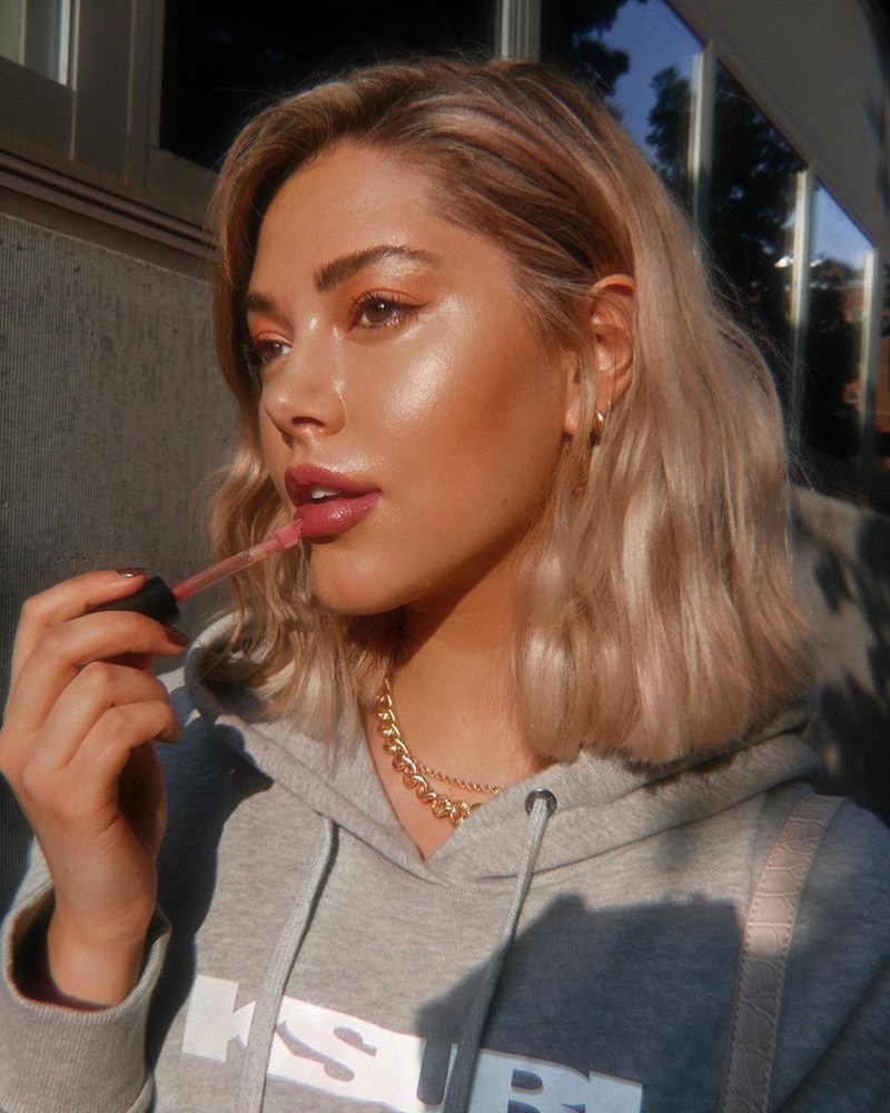 Πώς να διατηρήσεις το μακιγιάζ σου άψογο ακόμα και πίσω από τη μάσκα - εικόνα 1