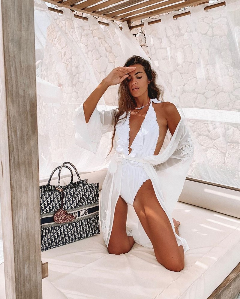 10+1 τρόποι να προσθέσεις το λευκό στα street style look σου - εικόνα 2