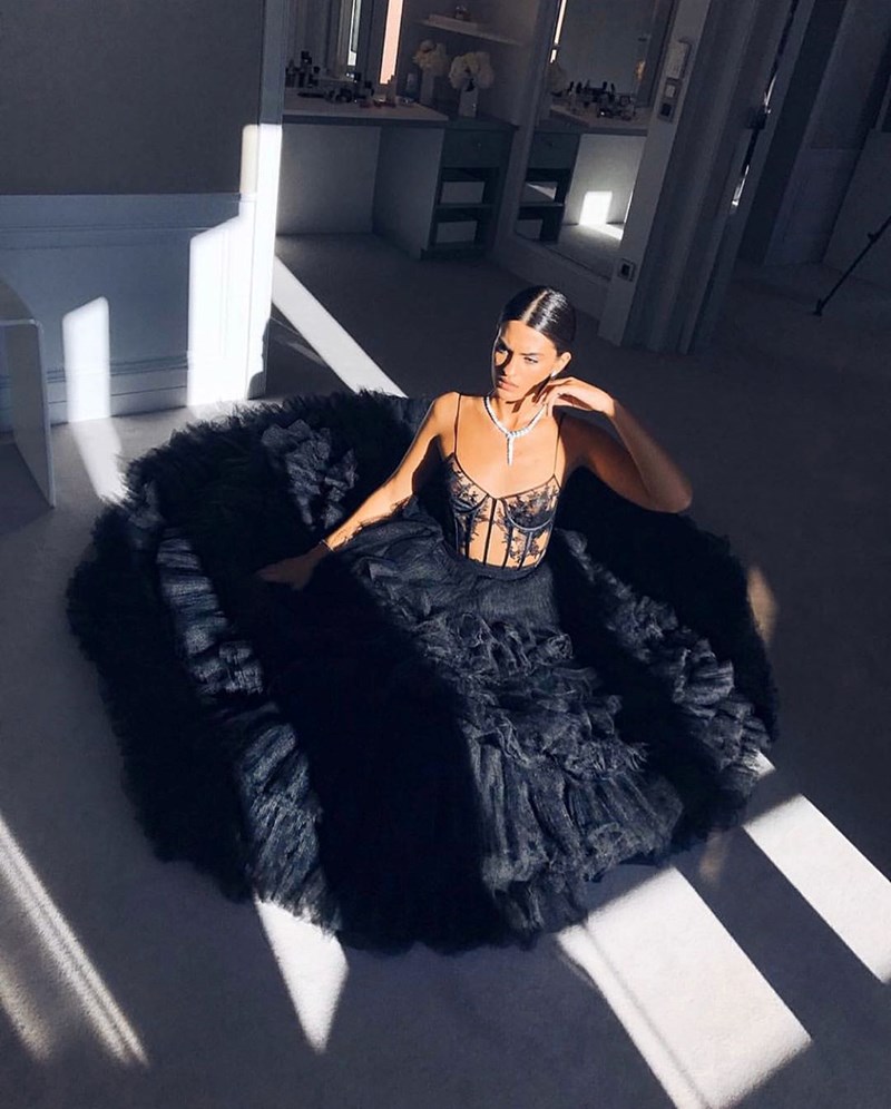 Η γοητευτική influencer που ακολουθούμε όλο το καλοκαίρι - εικόνα 5