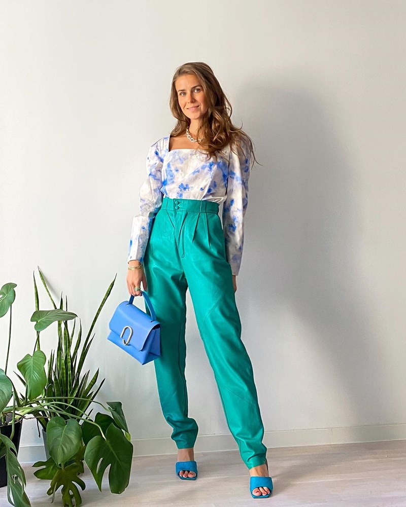 Βάλε χρώμα στη ζωή σου όταν όλες περιορίζονται στο ασπρόμαυρο (+12 looks) - εικόνα 9