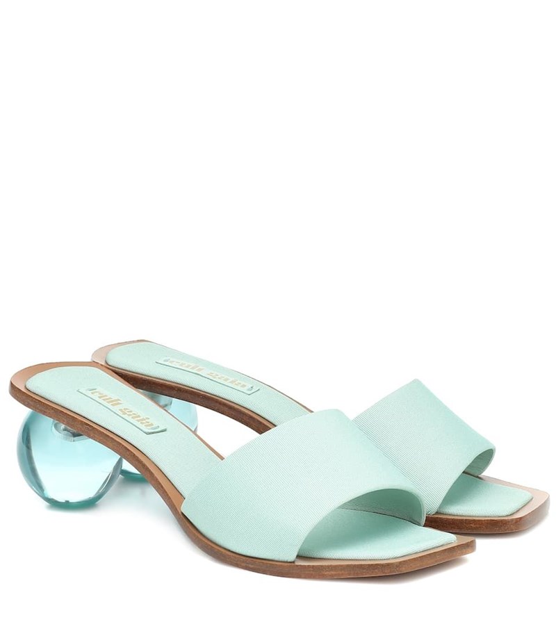 Mules, τα απόλυτα! 4 βασικοί λόγοι για τους οποίους δεν θα τα βαρεθούμε ποτέ... - εικόνα 9