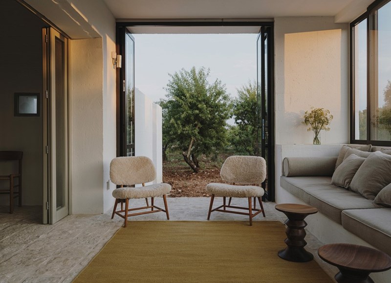 Καλοκαίρι στα λευκά: 23 στιγμές από μια ονειρεμένη βίλα στην Ιταλία - εικόνα 14