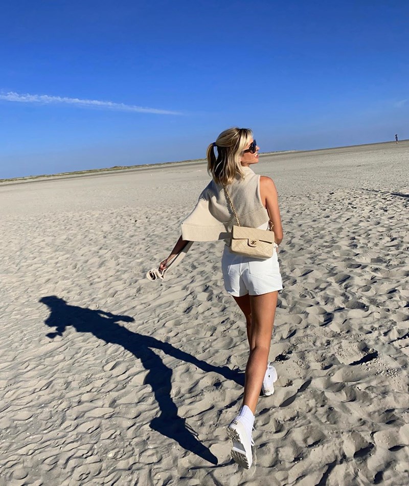 10+1 τρόποι να προσθέσεις το λευκό στα street style look σου - εικόνα 6