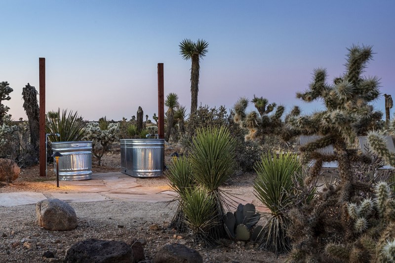 Μια μοντέρνα κατοικία γεμάτη μουσική στην ερημιά της στέπας - εικόνα 11